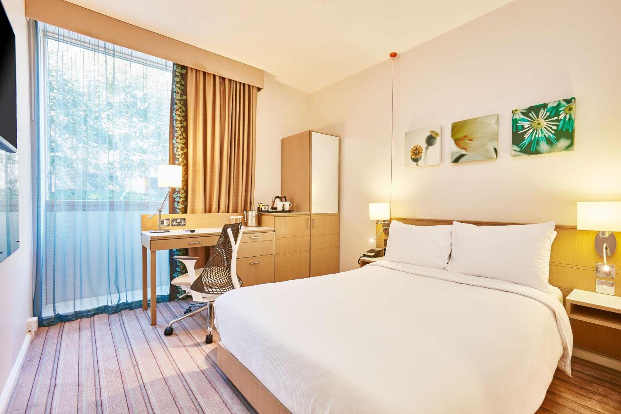 Hilton Garden Inn Birmingham Brindley Place Exterior photo