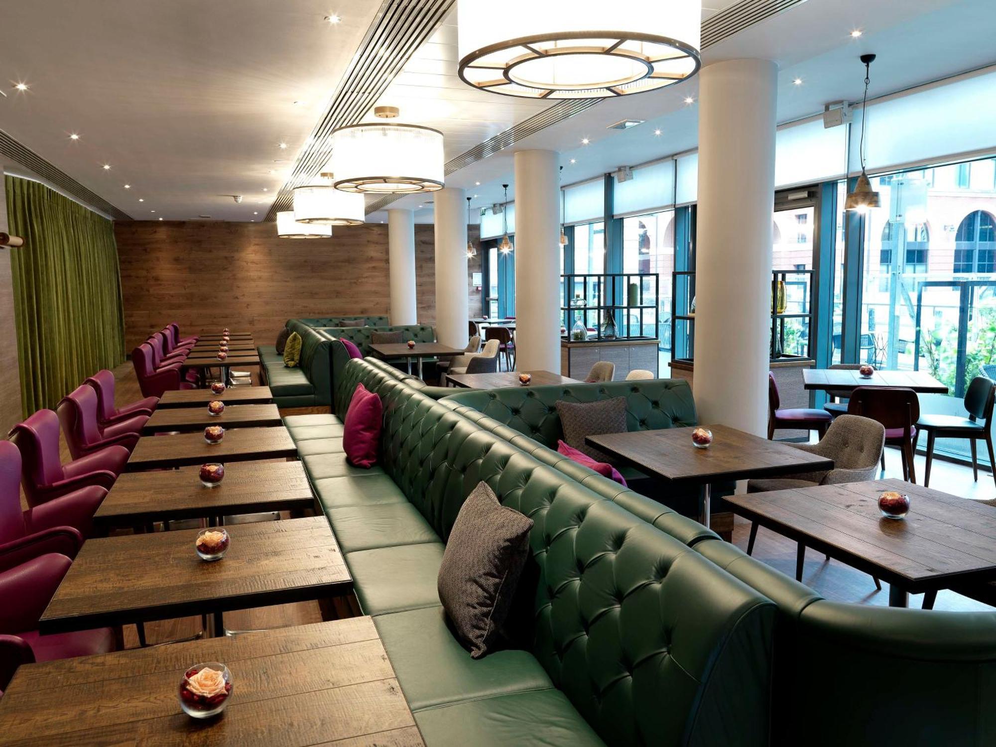 Hilton Garden Inn Birmingham Brindley Place Exterior photo