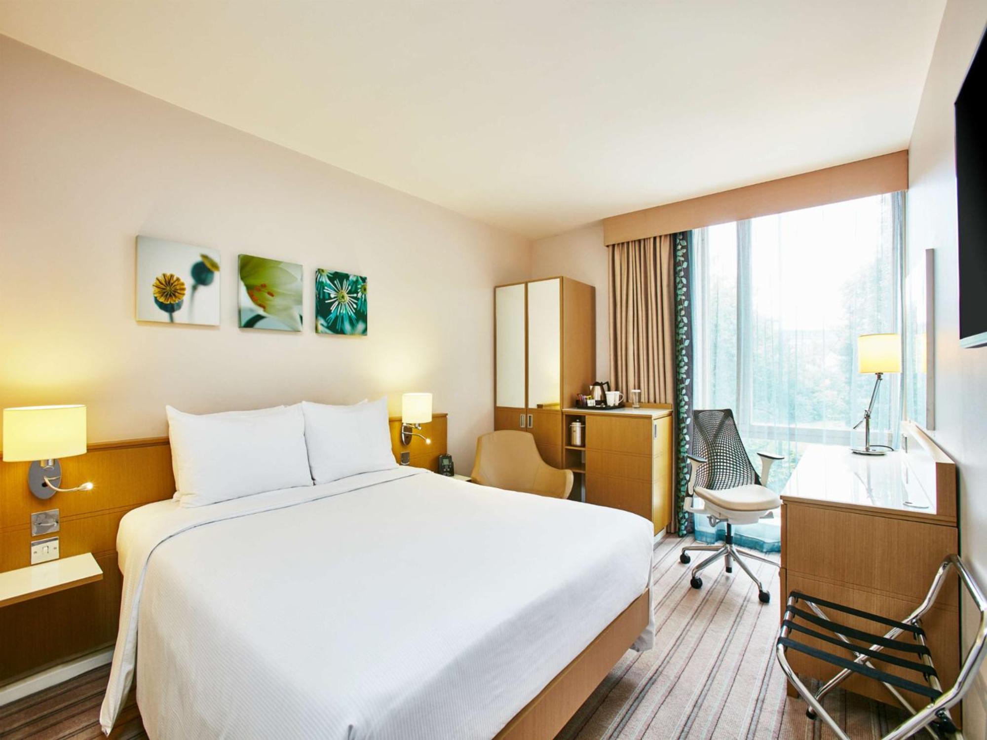 Hilton Garden Inn Birmingham Brindley Place Exterior photo