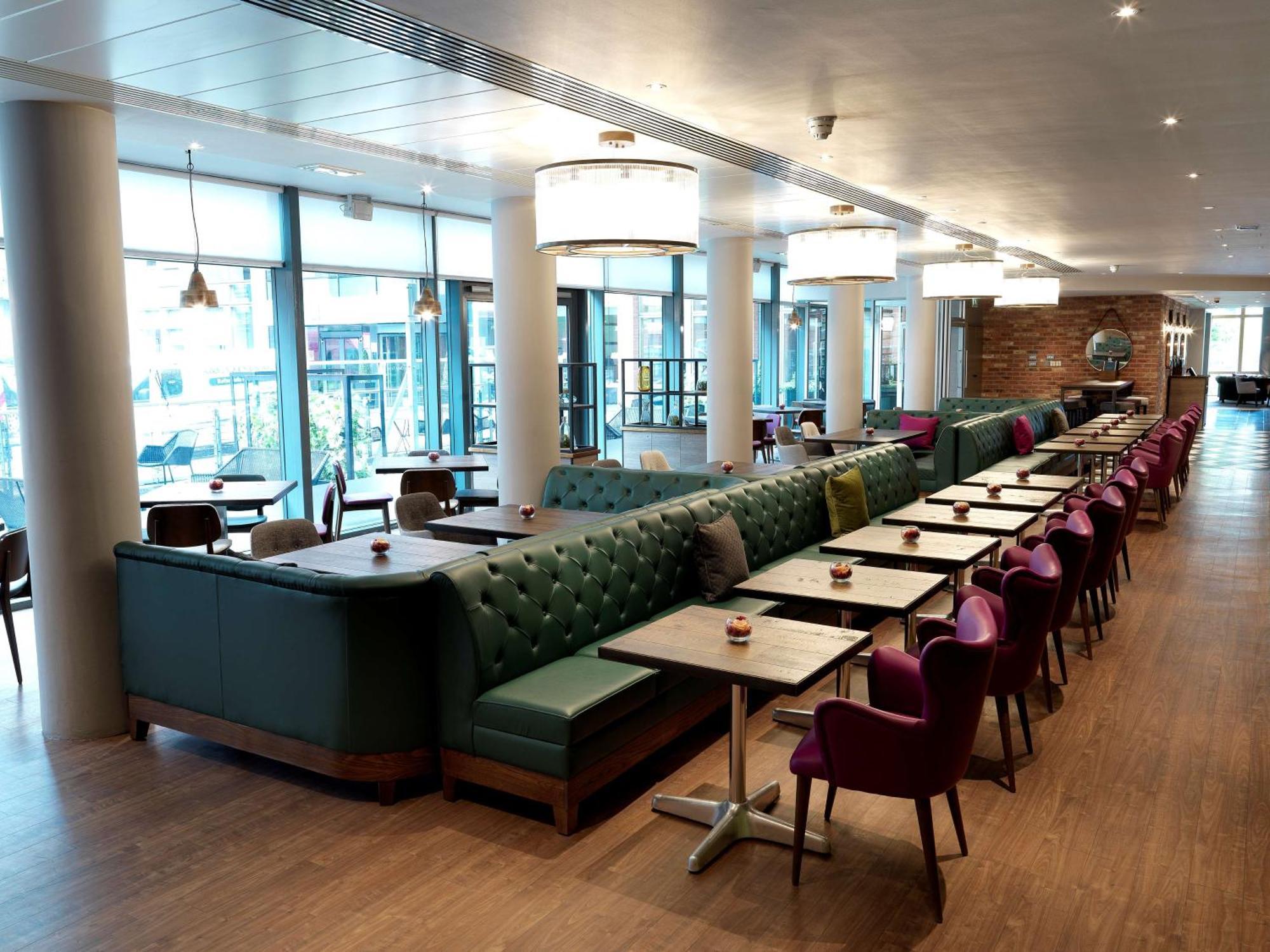 Hilton Garden Inn Birmingham Brindley Place Exterior photo