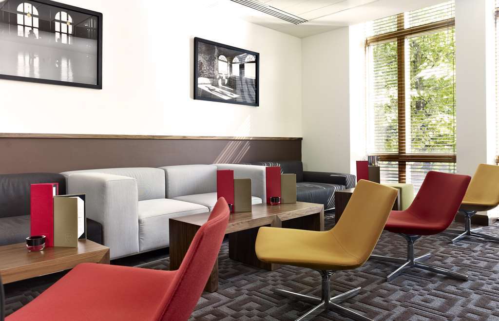 Hilton Garden Inn Birmingham Brindley Place Restaurant photo