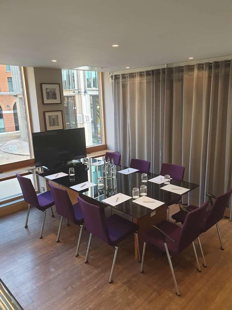 Hilton Garden Inn Birmingham Brindley Place Facilities photo